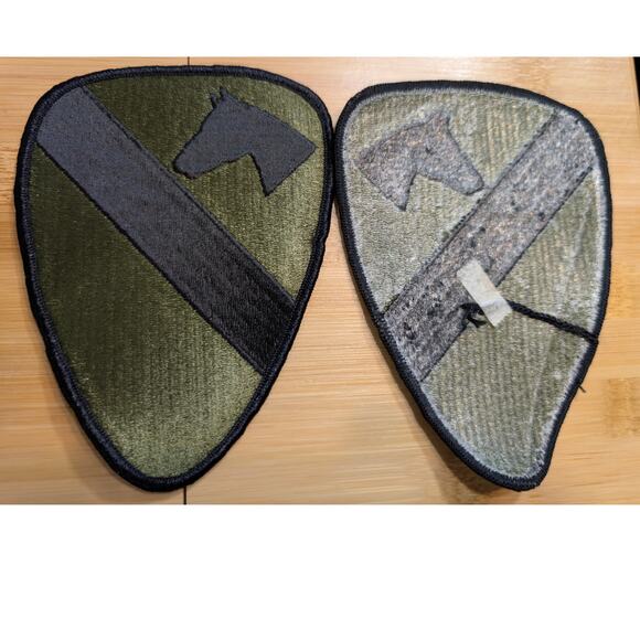 Large Vintage Us Army 1st Cavalry Cav Patch Newer Iron on Od Green Black Horse - Picture 1 of 3